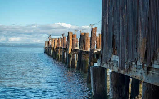 A Wooden Pier by the Seaside from Chrome web store to be run with OffiDocs Chromium online A Wooden Pier by the Seaside from Chrome web store to be run with OffiDocs Chromium online