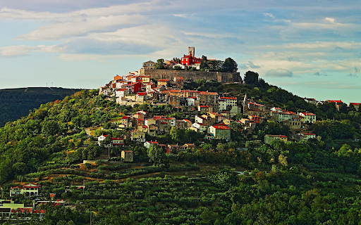 City on top of the mountain from Chrome web store to be run with OffiDocs Chromium online City on top of the mountain from Chrome web store to be run with OffiDocs Chromium online
