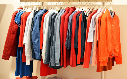 Clothing store in autumn from Chrome web store to be run with OffiDocs Chromium online Clothing store in autumn from Chrome web store to be run with OffiDocs Chromium online