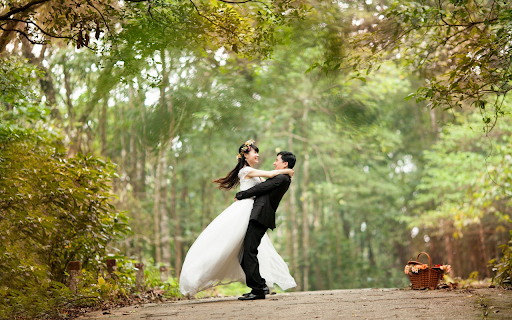 Happy ending for the couple from Chrome web store to be run with OffiDocs Chromium online Happy ending for the couple from Chrome web store to be run with OffiDocs Chromium online