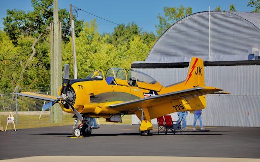 Photo of a Yellow Aircraft from Chrome web store to be run with OffiDocs Chromium online Photo of a Yellow Aircraft from Chrome web store to be run with OffiDocs Chromium online