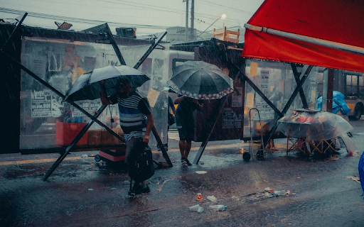Umbrellas Walking on a Sidewalk in City in Heavy Rain from Chrome web store to be run with OffiDocs Chromium online Umbrellas Walking on a Sidewalk in City in Heavy Rain from Chrome web store to be run with OffiDocs Chromium online