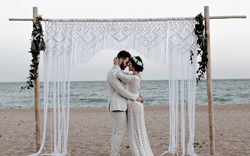 Wedding on the beach from Chrome web store to be run with OffiDocs Chromium online Wedding on the beach from Chrome web store to be run with OffiDocs Chromium online