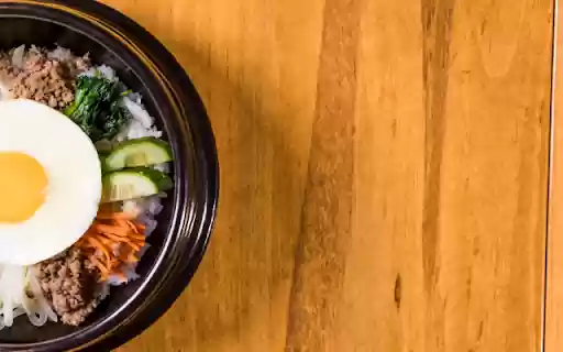 A Culinary Presentation of Bibimbap from Chrome web store to be run with OffiDocs Chromium online A Culinary Presentation of Bibimbap from Chrome web store to be run with OffiDocs Chromium online