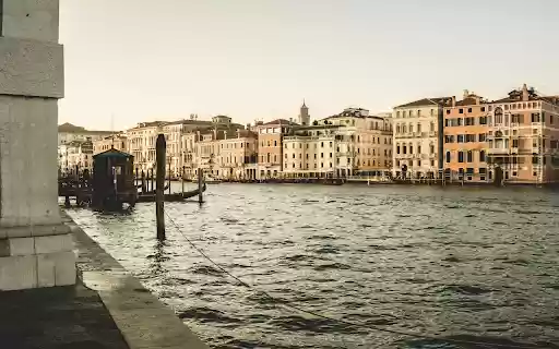 Body of Water Near Building from Chrome web store to be run with OffiDocs Chromium online Body of Water Near Building from Chrome web store to be run with OffiDocs Chromium online